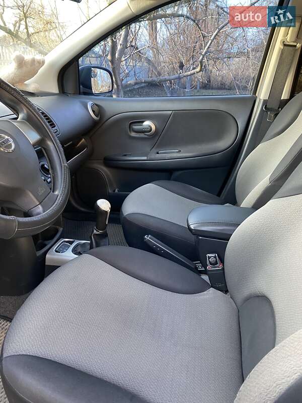 Хэтчбек Nissan Note 2011 в Андрушевке