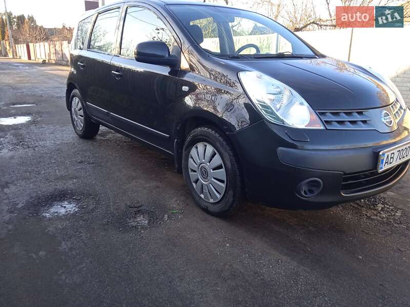 Хетчбек Nissan Note 2006 в Вінниці