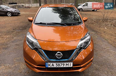 Хэтчбек Nissan Note 2017 в Киеве