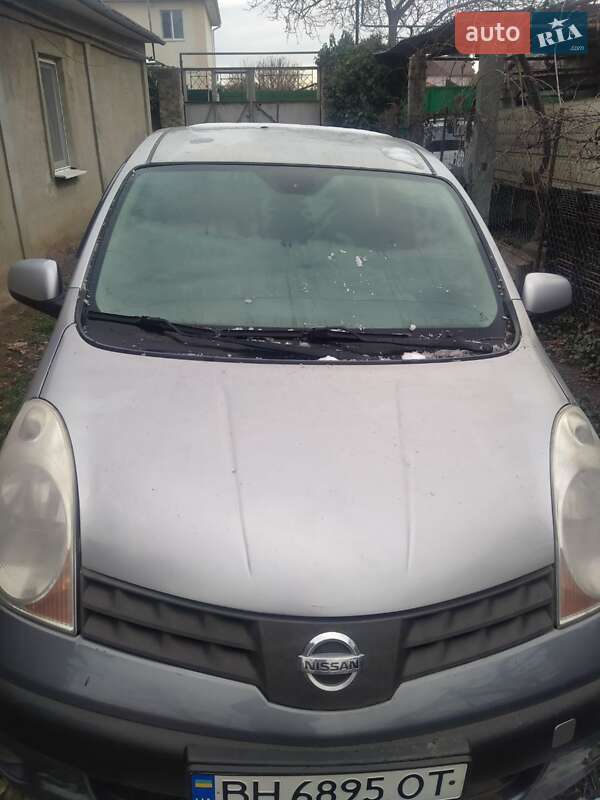 Хэтчбек Nissan Note 2008 в Одессе