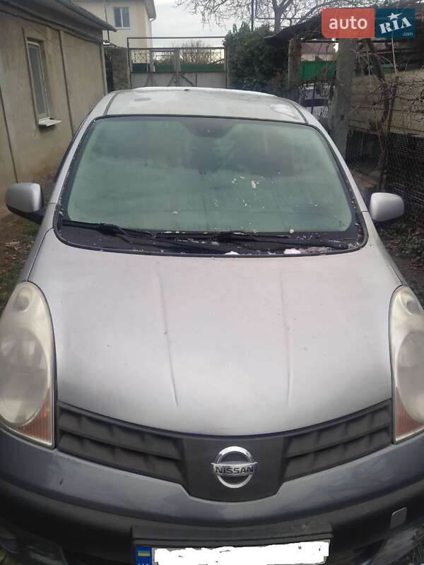 Хэтчбек Nissan Note 2008 в Одессе