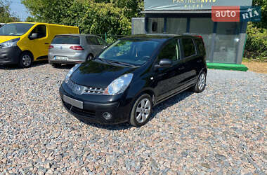 Хэтчбек Nissan Note 2008 в Ровно