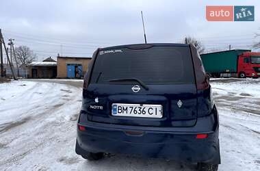 Хэтчбек Nissan Note 2007 в Ромнах