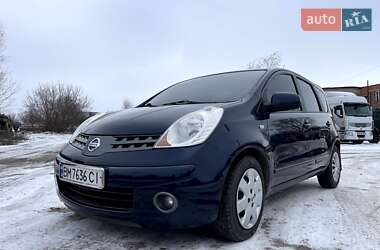 Хэтчбек Nissan Note 2007 в Ромнах