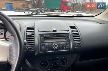 Хэтчбек Nissan Note 2007 в Ромнах