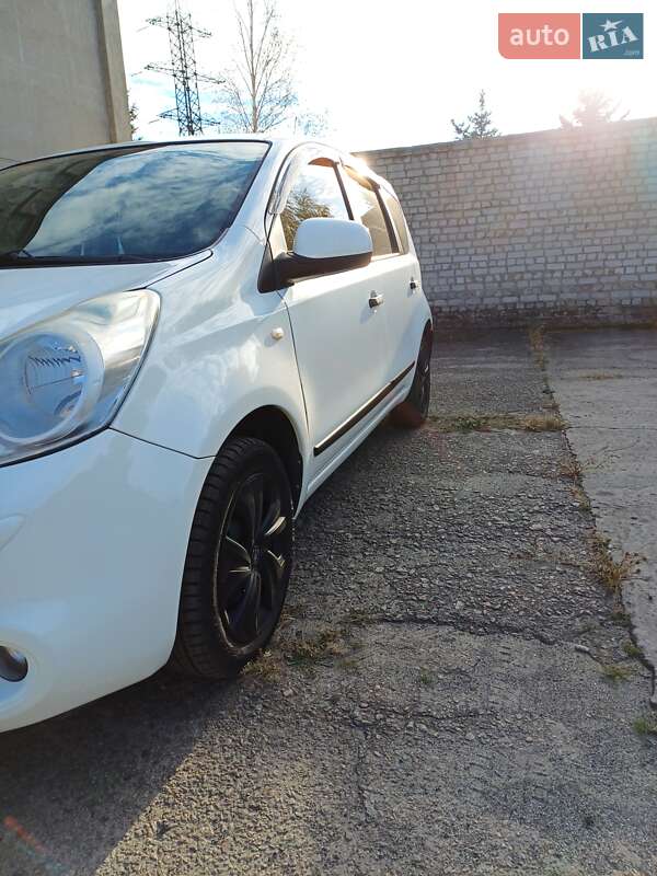 Nissan Note 2012