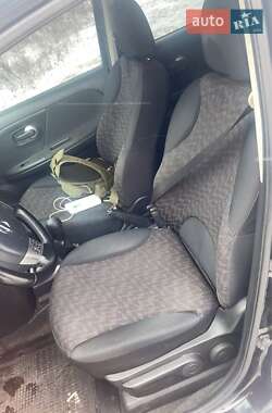 Хэтчбек Nissan Note 2013 в 