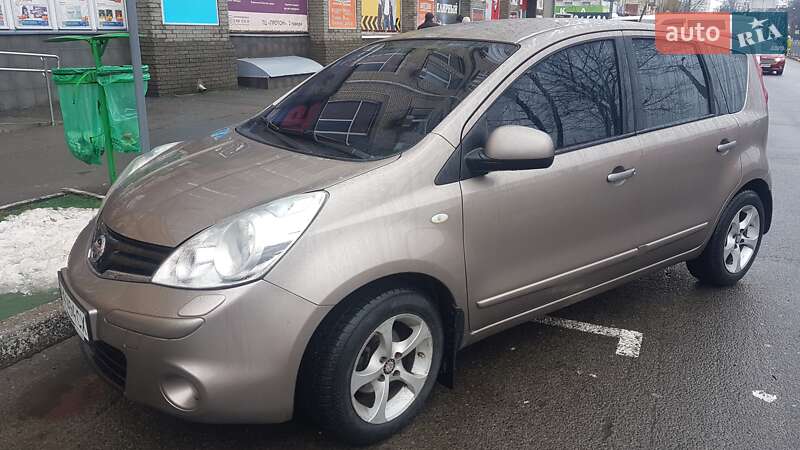 Хэтчбек Nissan Note 2011 в Харькове