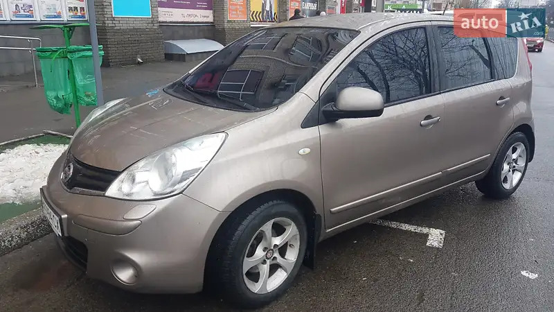 Nissan Note 2012