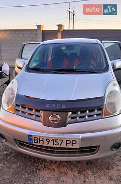 Хэтчбек Nissan Note 2008 в Одессе