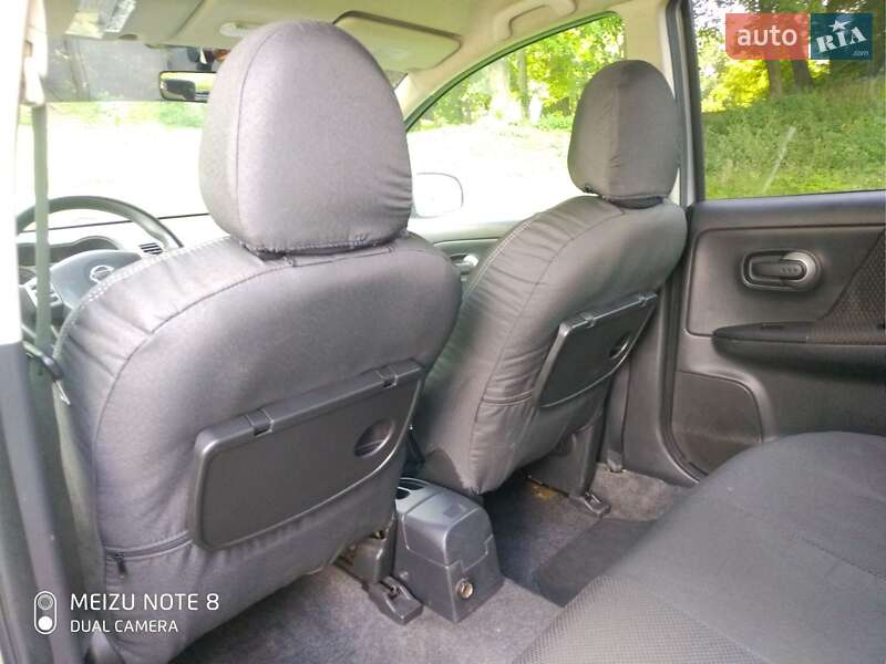 Хэтчбек Nissan Note 2007 в Городке