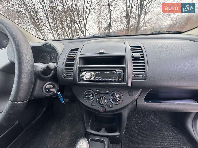 Хетчбек Nissan Note 2006 в Бродах фото 10 Хетчбек Nissan Note 2006 в Бродах