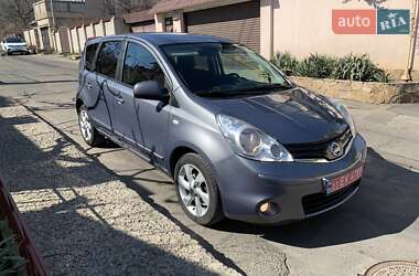 Хетчбек Nissan Note 2010 в Одесі