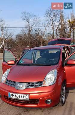 Хэтчбек Nissan Note 2007 в Житомире