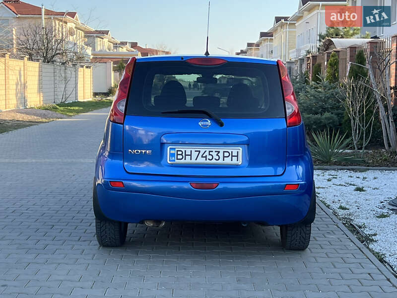 Хэтчбек Nissan Note 2007 в Одессе
