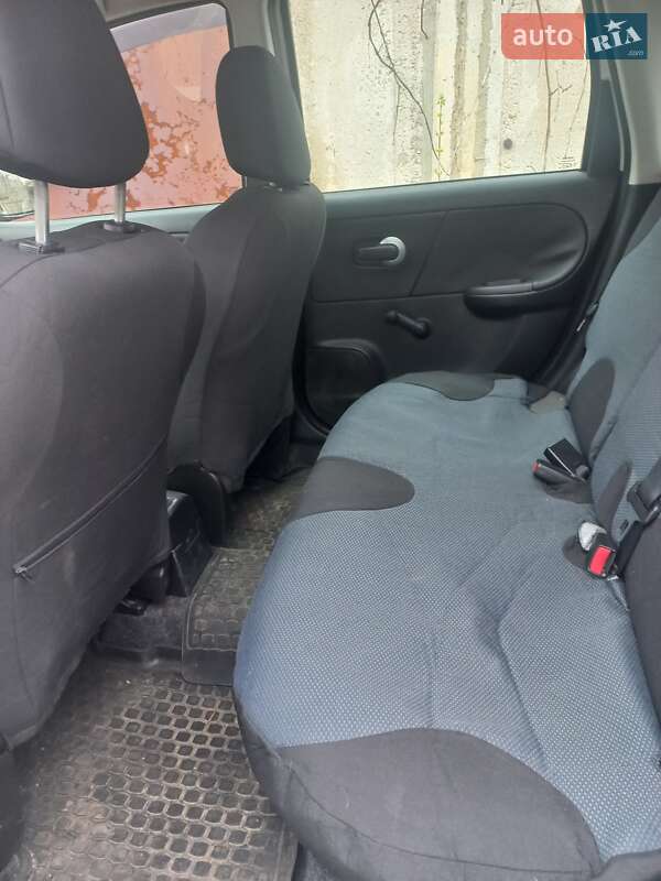 Хетчбек Nissan Note 2011 в Запоріжжі фото 10 Хетчбек Nissan Note 2011 в Запоріжжі