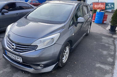 Хетчбек Nissan Note 2013 в 