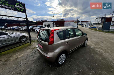 Хэтчбек Nissan Note 2008 в 