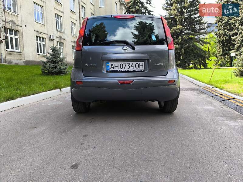 Хетчбек Nissan Note 2008 в Києві