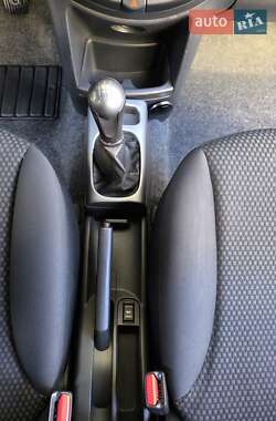 Хэтчбек Nissan Note 2008 в 