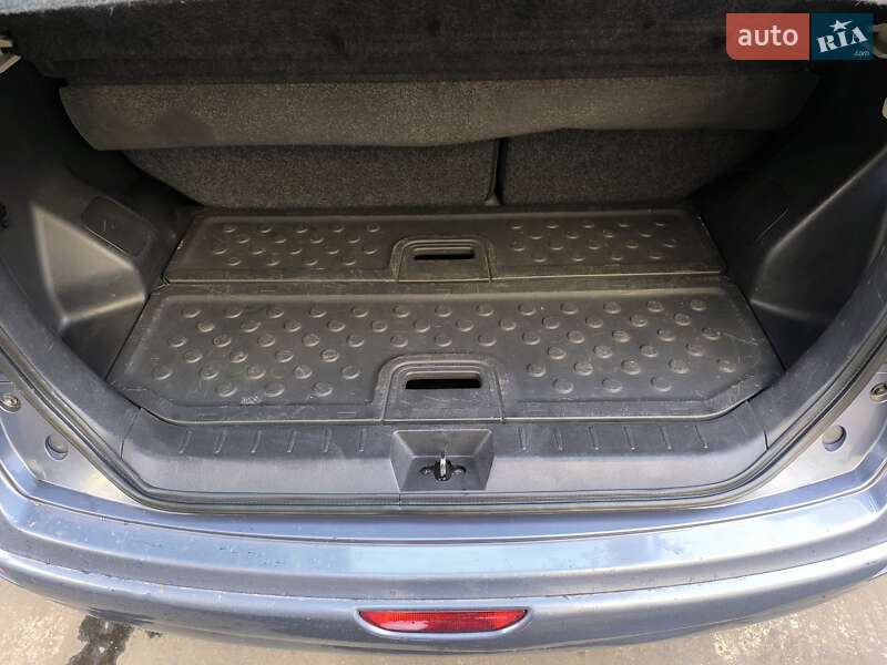 Хетчбек Nissan Note 2008 в Києві