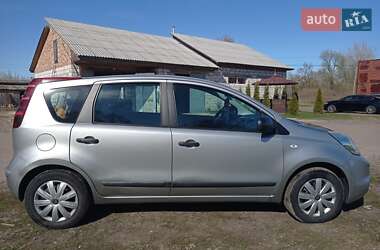 Хетчбек Nissan Note 2009 в 