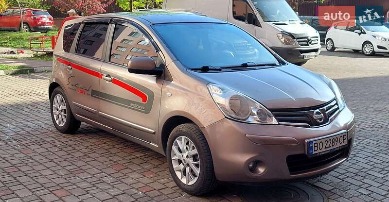 Хэтчбек Nissan Note 2009 в Ивано-Франковске