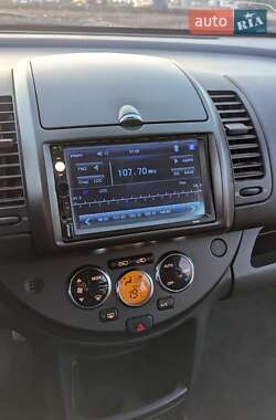 Хетчбек Nissan Note 2006 в 