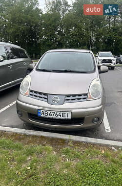 Хэтчбек Nissan Note 2008 в Виннице