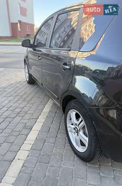 Хетчбек Nissan Note 2006 в 