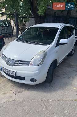 Хэтчбек Nissan Note 2007 в Киеве