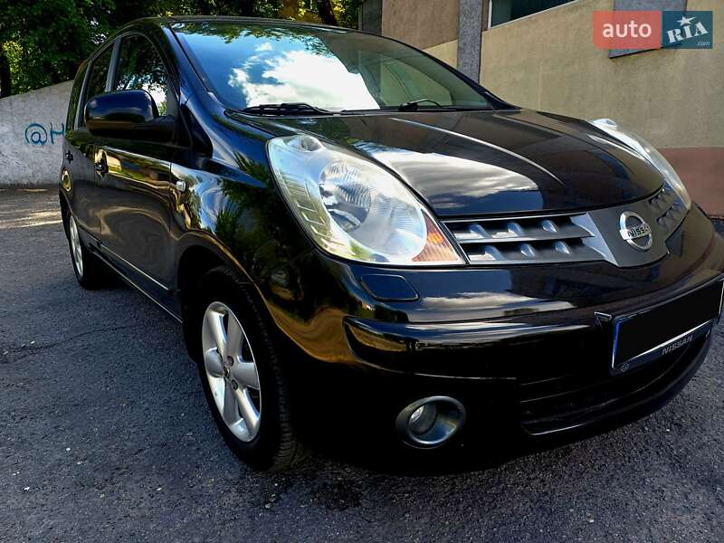 Хетчбек Nissan Note 2007 в Кам'янському