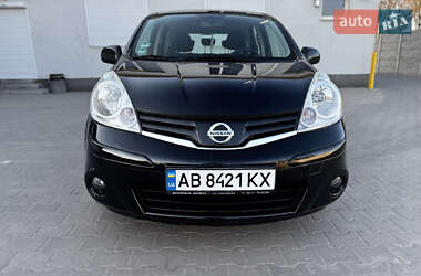Хетчбек Nissan Note 2011 в 