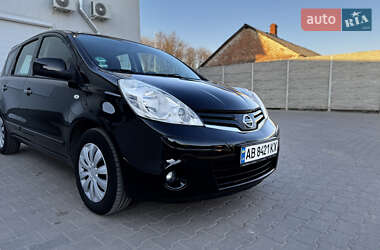 Хетчбек Nissan Note 2011 в 