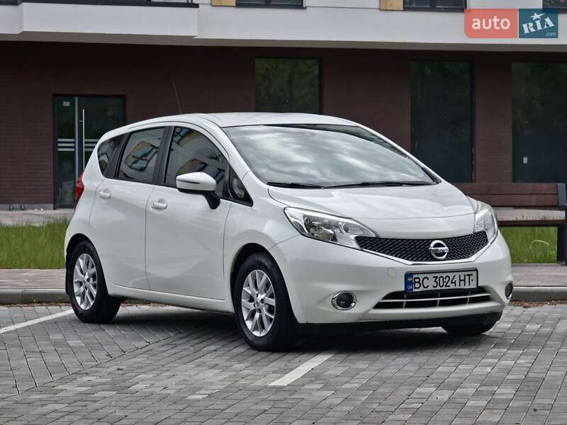 Хетчбек Nissan Note 2013 в 