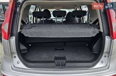 Хэтчбек Nissan Note 2008 в 
