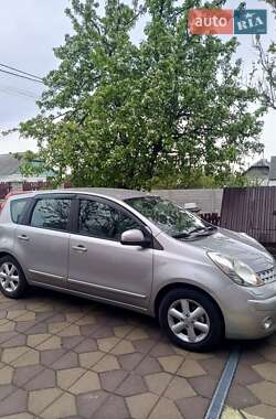 Хэтчбек Nissan Note 2008 в Малине