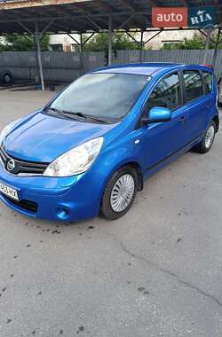 Хетчбек Nissan Note 2011 в Звягелі