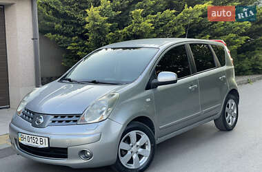 Хетчбек Nissan Note 2009 в Одесі