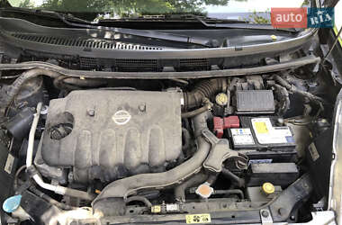 Хэтчбек Nissan Note 2008 в 