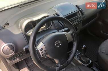 Хэтчбек Nissan Note 2007 в 