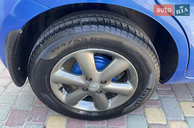 Хэтчбек Nissan Note 2007 в 
