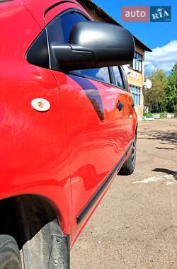Хэтчбек Nissan Note 2008 в 