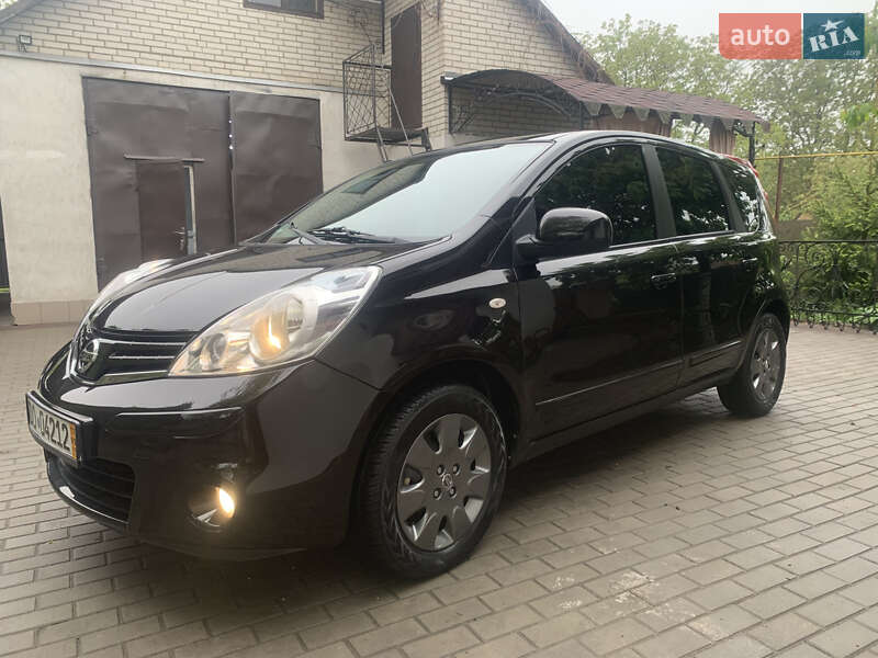 Хэтчбек Nissan Note 2010 в Казатине