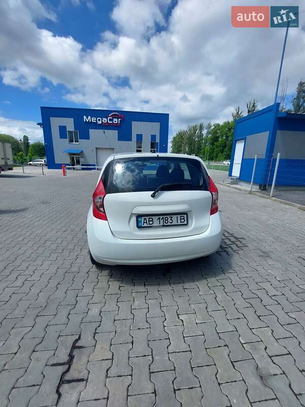 Хэтчбек Nissan Note 2013 в Виннице