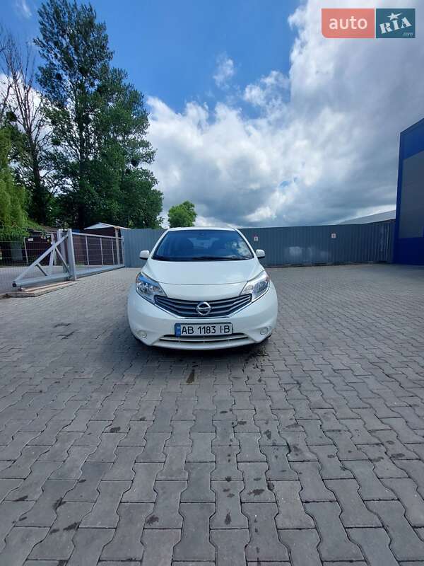 Хэтчбек Nissan Note 2013 в Виннице