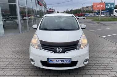 Хетчбек Nissan Note 2012 в 