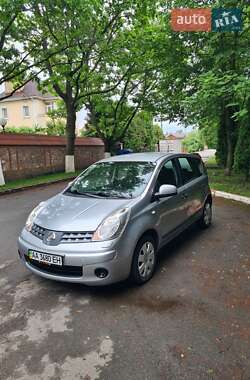Хэтчбек Nissan Note 2007 в Киеве