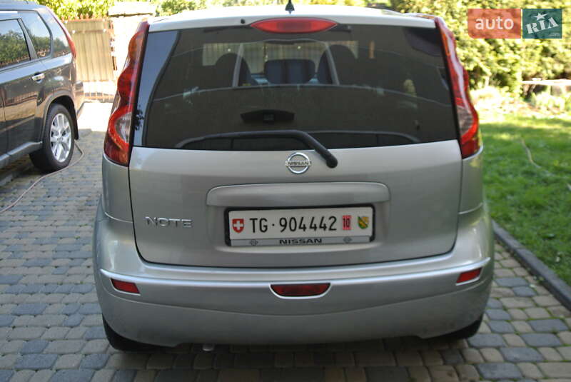 Хэтчбек Nissan Note 2009 в Черновцах