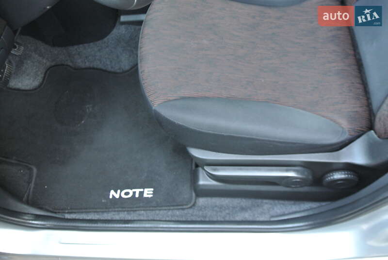 Хэтчбек Nissan Note 2009 в Черновцах